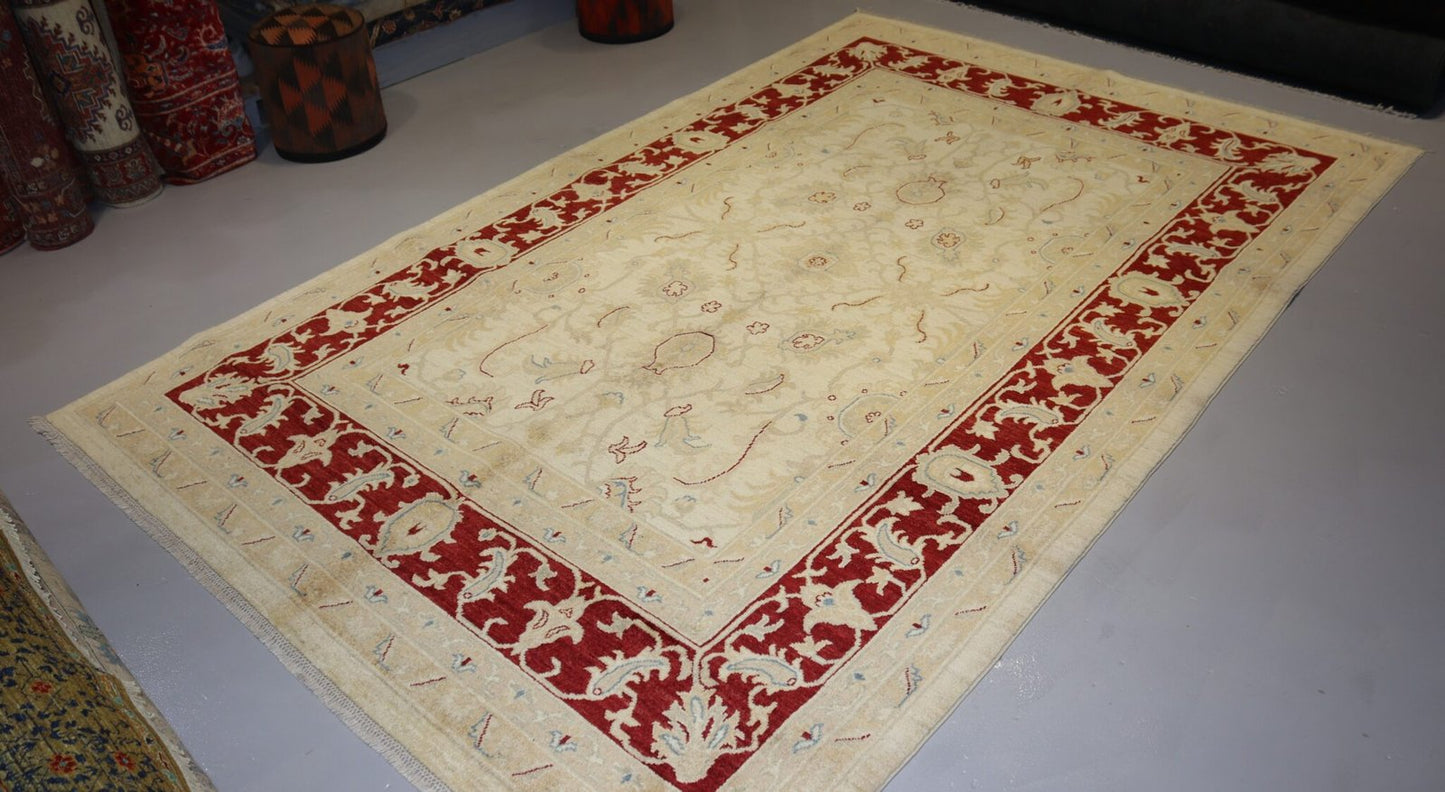 Handmade Rug Size - 10.2X6.5Ft