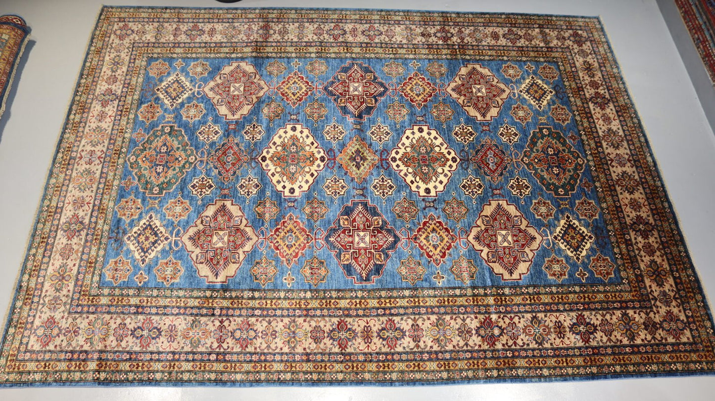 Handmade Rug - 12.6X9.0Ft